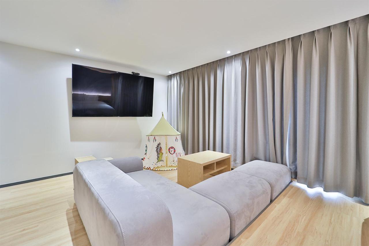 Custom Hotel Ульсан Экстерьер фото